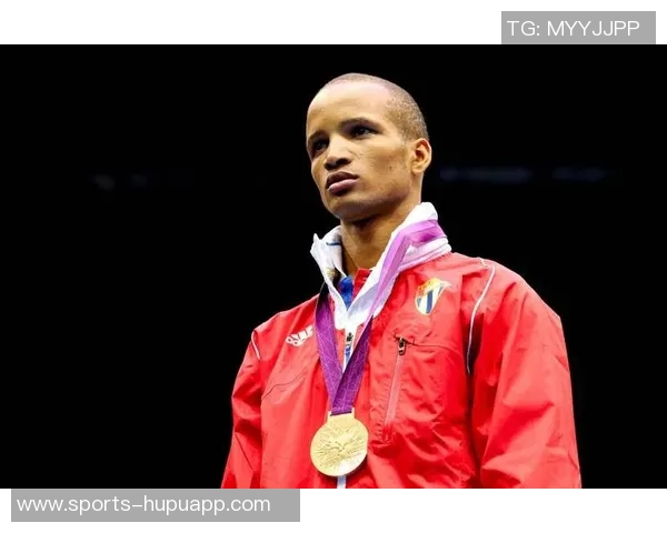 追梦感叹感恩节晚餐不如老将拳击队友致王朝崩溃的悲剧