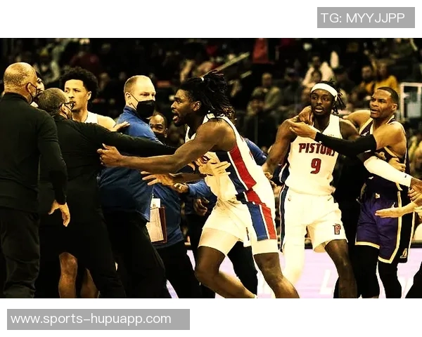 狄龙谈挑衅詹姆斯被驱逐事件称当时失控以为湖人未叫暂停