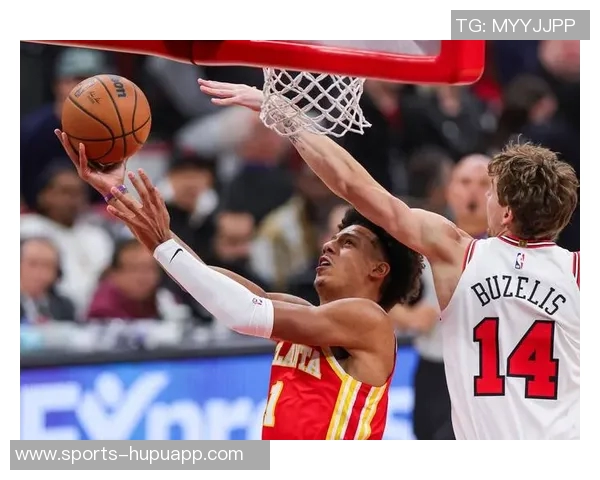 美媒报道多所大学对公牛双向球员弗劳尔斯表现表示关注并已参与常规赛